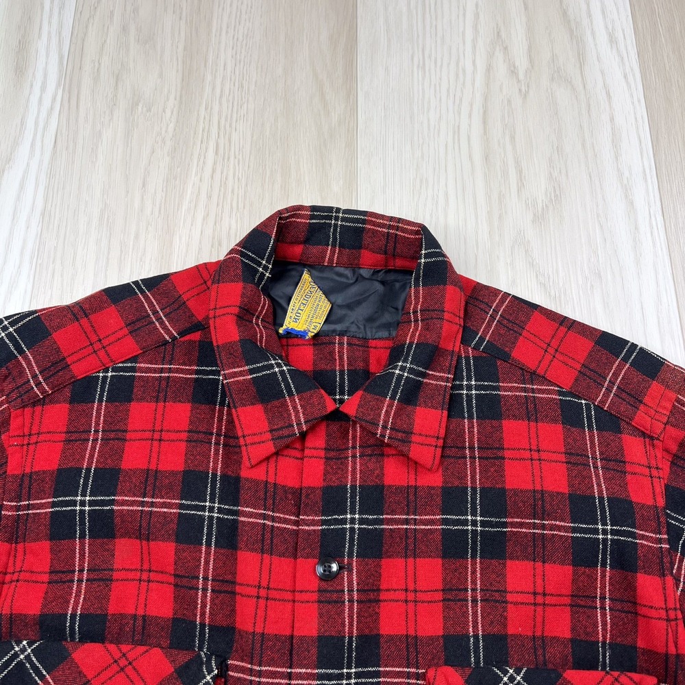 Pendleton Long Sleeve Button Up Wool Flannel Shirt Mens Size Medium Red Plaid - Picture 3 of 10